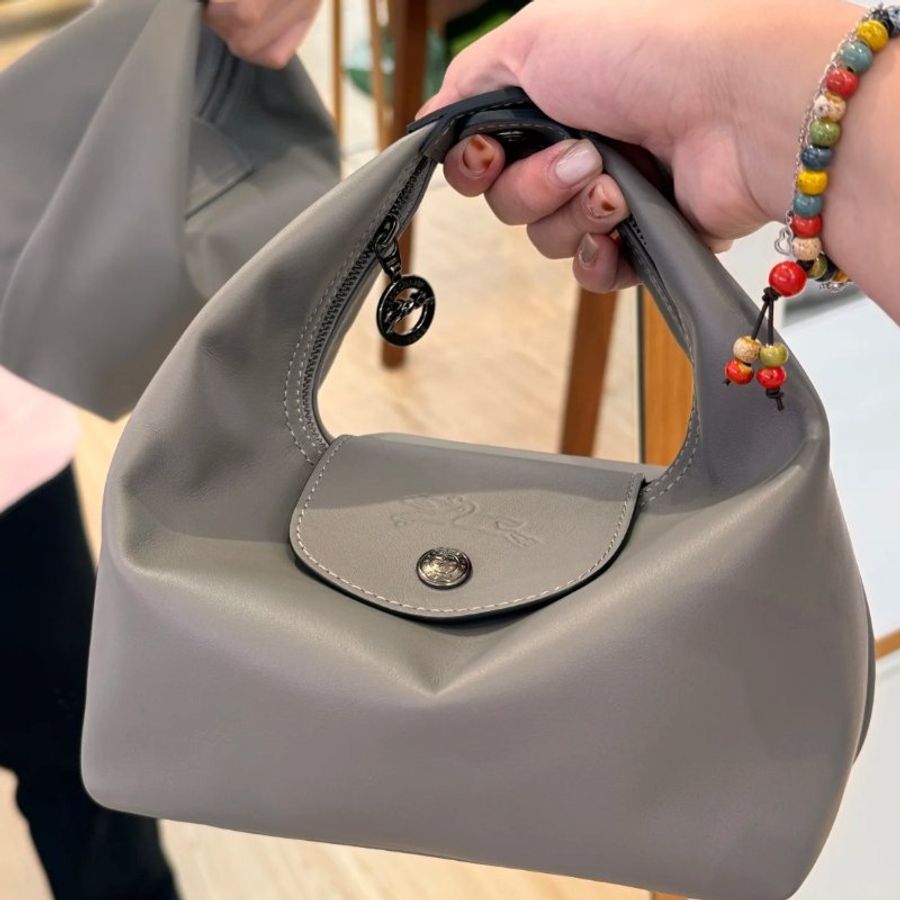 📣Longchamp 新款超可愛 灰色便當包📣-5
