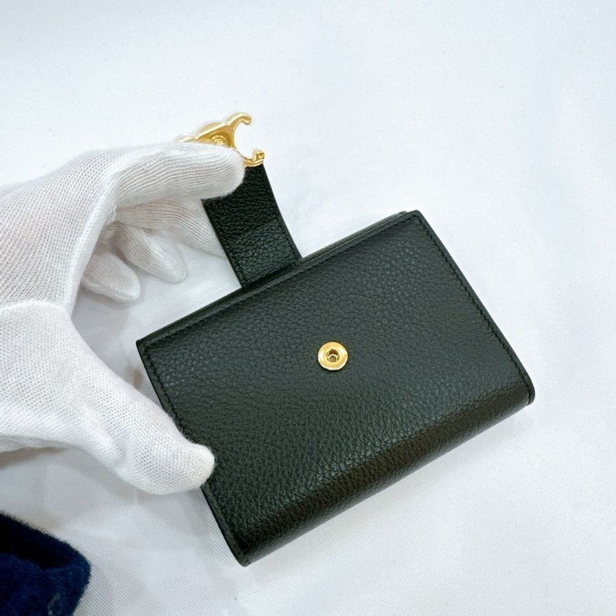 莉亞精品♡Celine 新款小凱旋門三折短夾 黑 全新-2