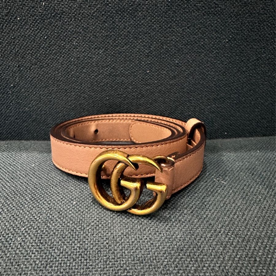 Gucci marmot 奶茶色小logo細版皮帶 75-1