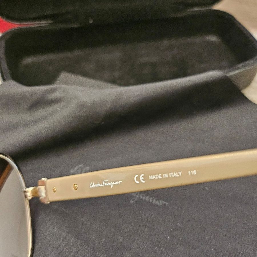 Ferragamo奶茶色 墨鏡(🩷限時降價❣️)-20