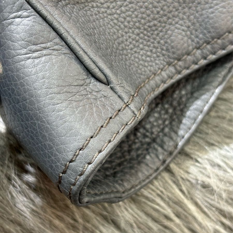 GUCCI 247597 鐵灰 銀河灰 全皮 肩背包 牛角包 購物包 托特包-10