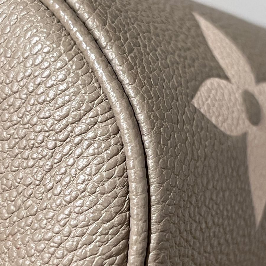 LV 斑鳩灰牛皮米Logo Papillon BB 金釦手提斜背包-2