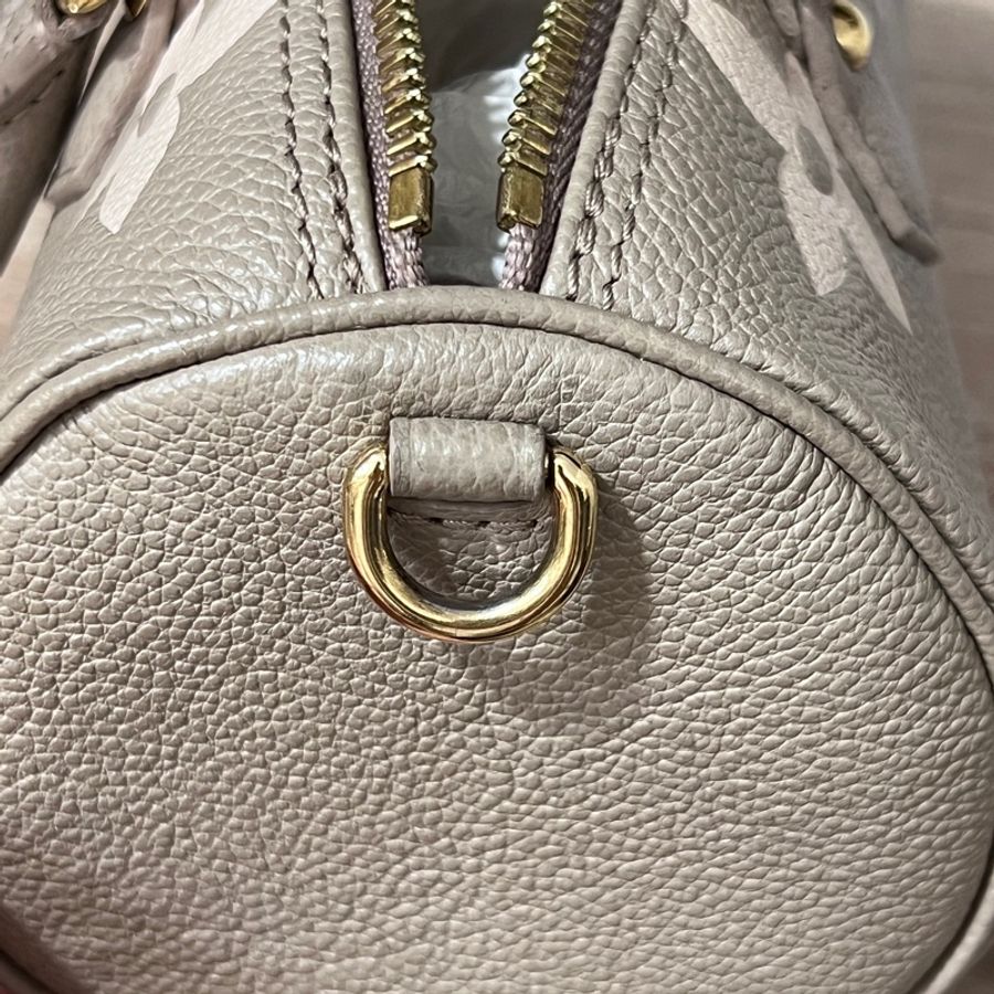 LV 斑鳩灰牛皮米Logo Papillon BB 金釦手提斜背包-8