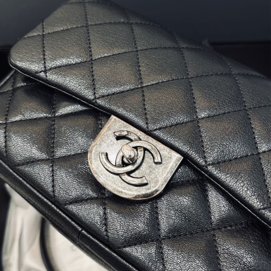 (已售出)Chanel Cf20 秀款黑銀荔枝牛皮鎖頭鏈條包🉑斜挎🉑肩背 秒殺限量款 全台唯一🔥-17