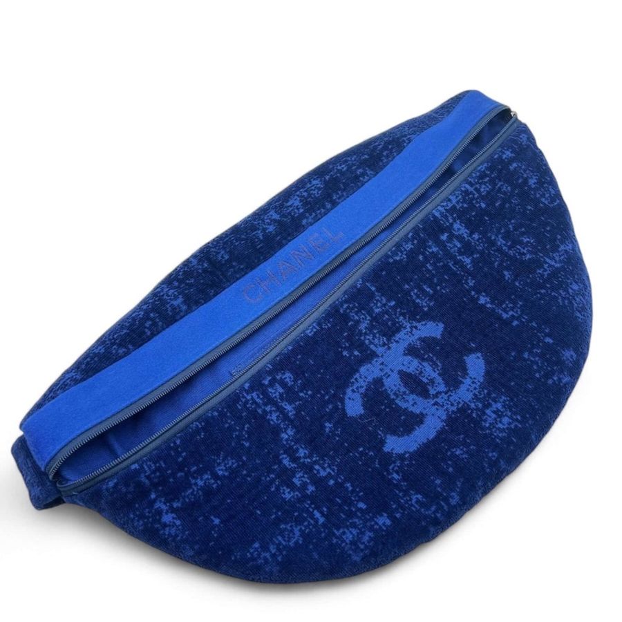 Chanel 腰包與浴巾套組-0