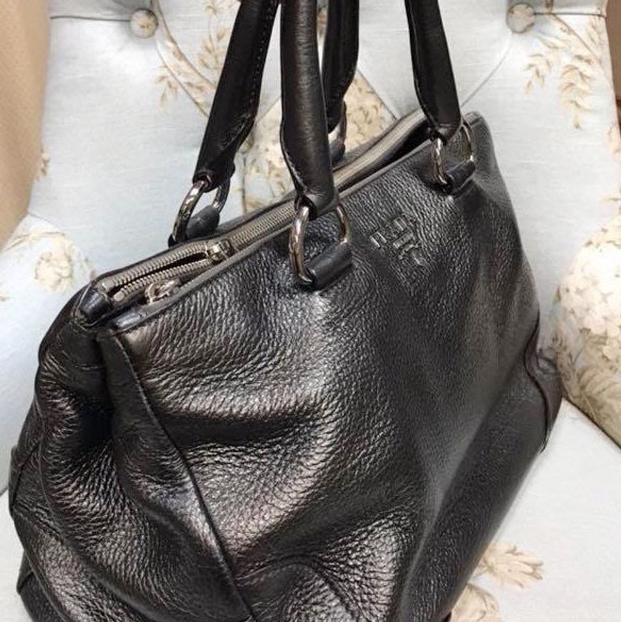 Prada 鹿皮銀灰色大包~OL族的最愛-2