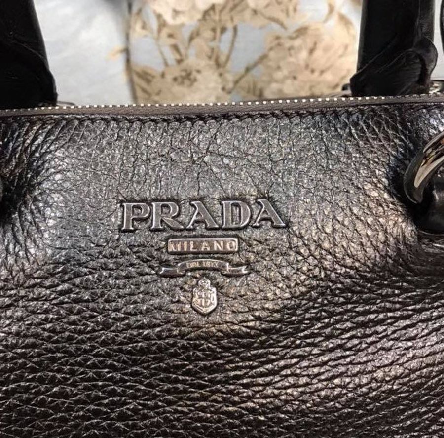 Prada 鹿皮銀灰色大包~OL族的最愛-6