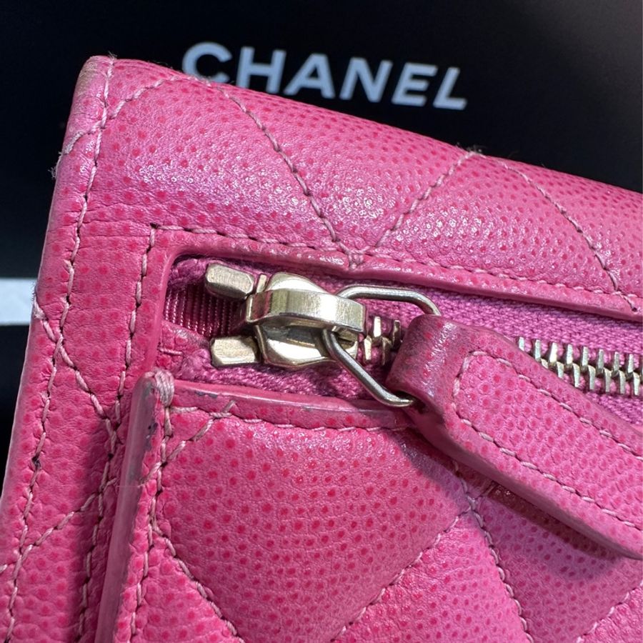 Chanel桃粉色荔枝皮短夾-10