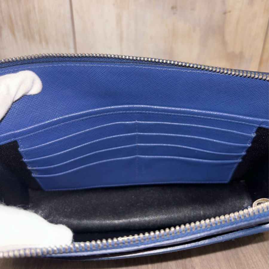 PRADA 2VF056 藍色 荔枝皮 可拆 手把 把手 皮帶 大容量 手拿包 公事包-20