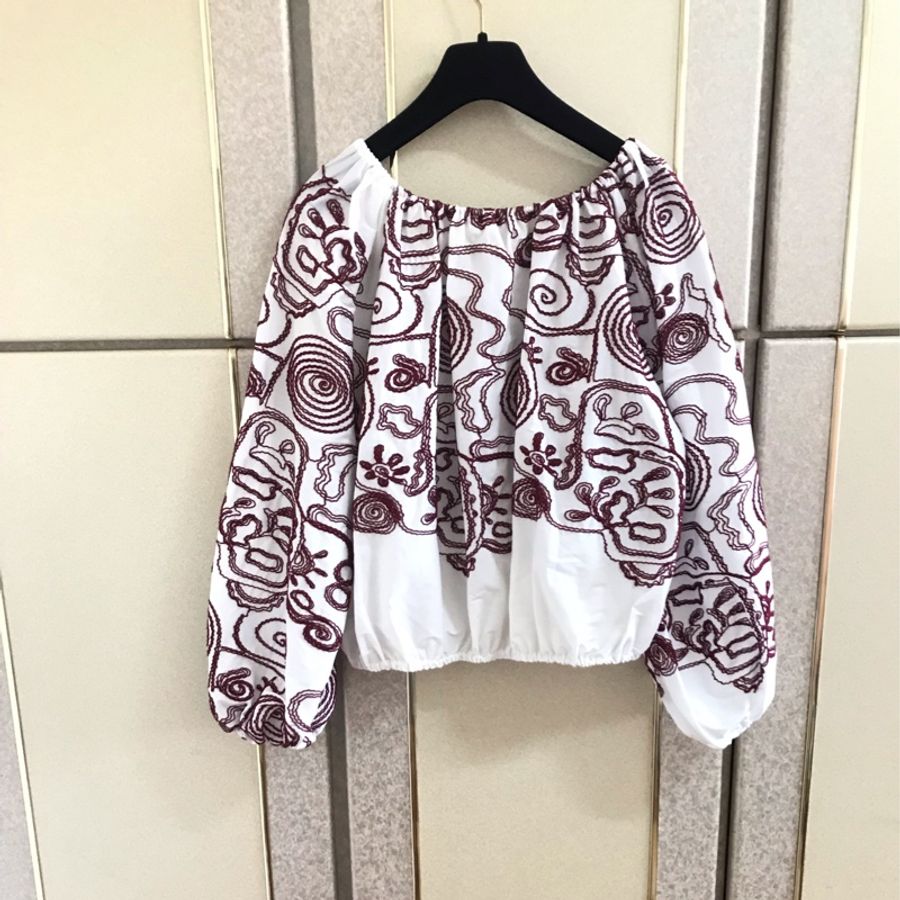 3)義大利萬元精品Liviana Conti 設計款上衣 40號-1