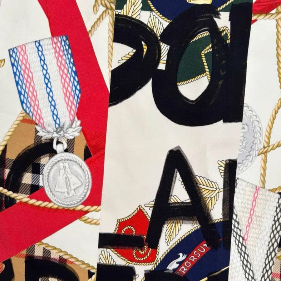 Burberry 字母短裙 僅試穿 42號,腰圍75,裙長44 M號-3