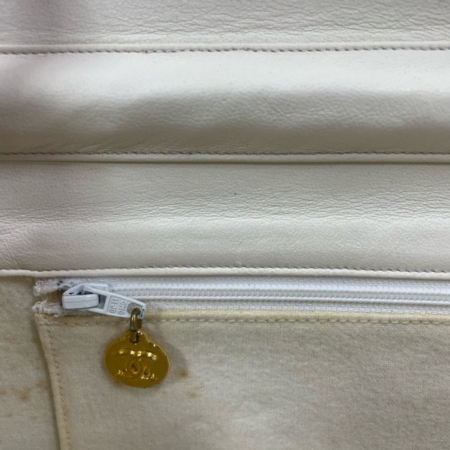 Chanel Vintage 白雪公主金扣半月包 香奈兒-22