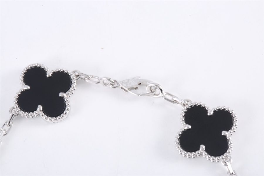 VAN CLEEF&ARPELS(梵克雅寶) Vintage Alhambra 中號五花手鏈 四葉草黑瑪瑙 18K白金 18K白金/縞瑪瑙 M-L碼 白金-4