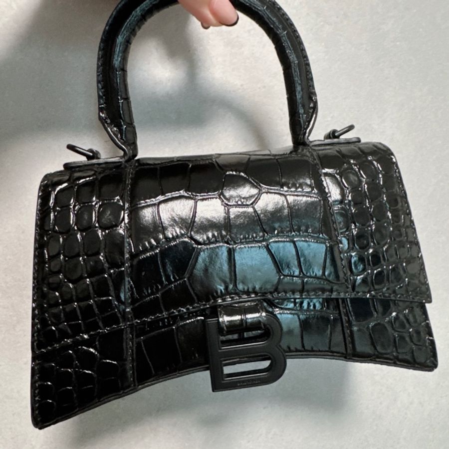 Balenciaga巴黎世家 Hourglass So Black沙漏包 黑扣鰐魚壓紋-1