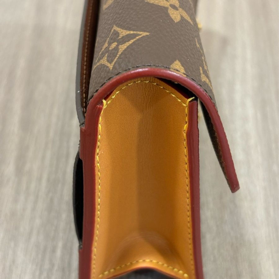LV M68549 S LOCK 原花 字紋 金釦 手拿包 腰包 霹靂包 麻將包 腰帶 皮帶-2