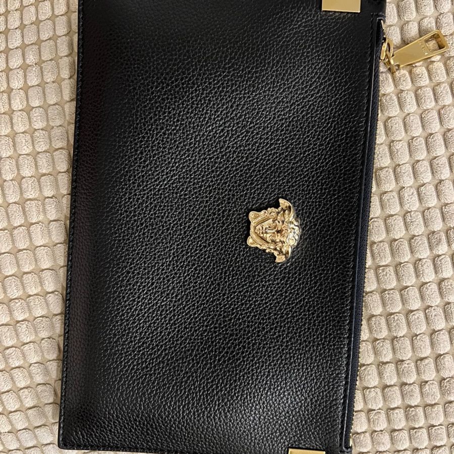 凡賽斯Versace 義大利🇮🇹手拿包/肩背兩用-2