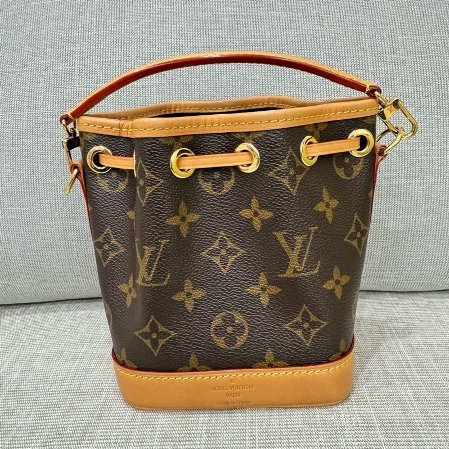 LV M81266 NANO NOÉ迷你水桶包 手提包肩背包 斜背包(棕色)-6