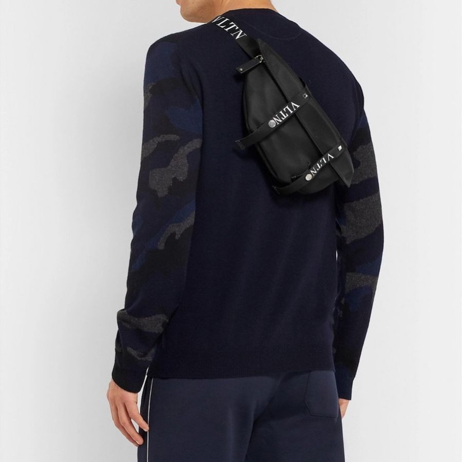 Valentino VLTN 黑色 尼龍 腰包 胸包 胸口包 肩背包 斜背包 側背包-15