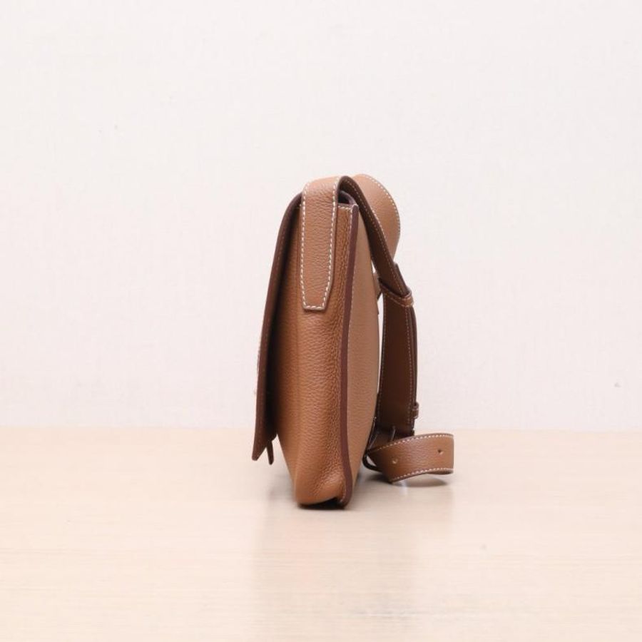 HERMES(愛馬仕) Steve Light Junior 信差包 37金棕色 Togo皮 B刻-1