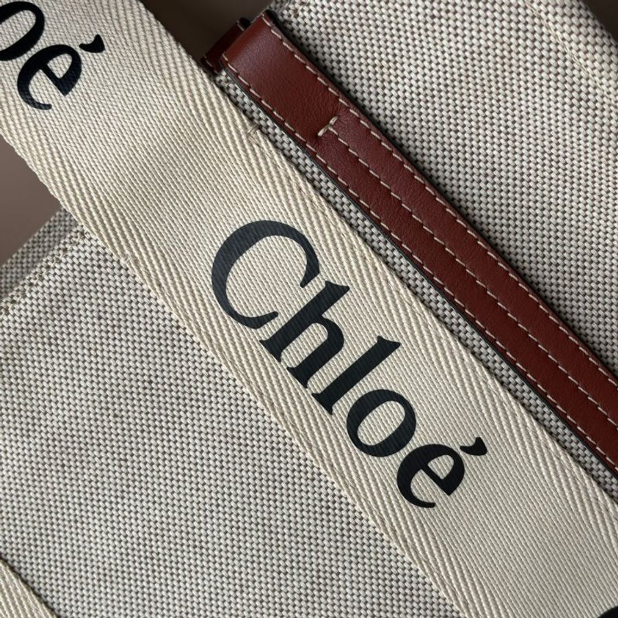 ::CHLOE:: WOODY 系列 咖邊牛皮 帆布LOGO字母織帶肩背托特包MM-14
