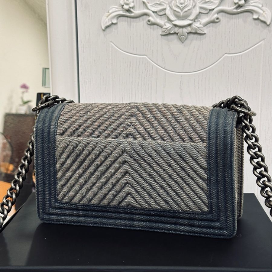Chanel Leboy25牛仔單寧限定款🩵99新 超稀有夏天必備單品-11
