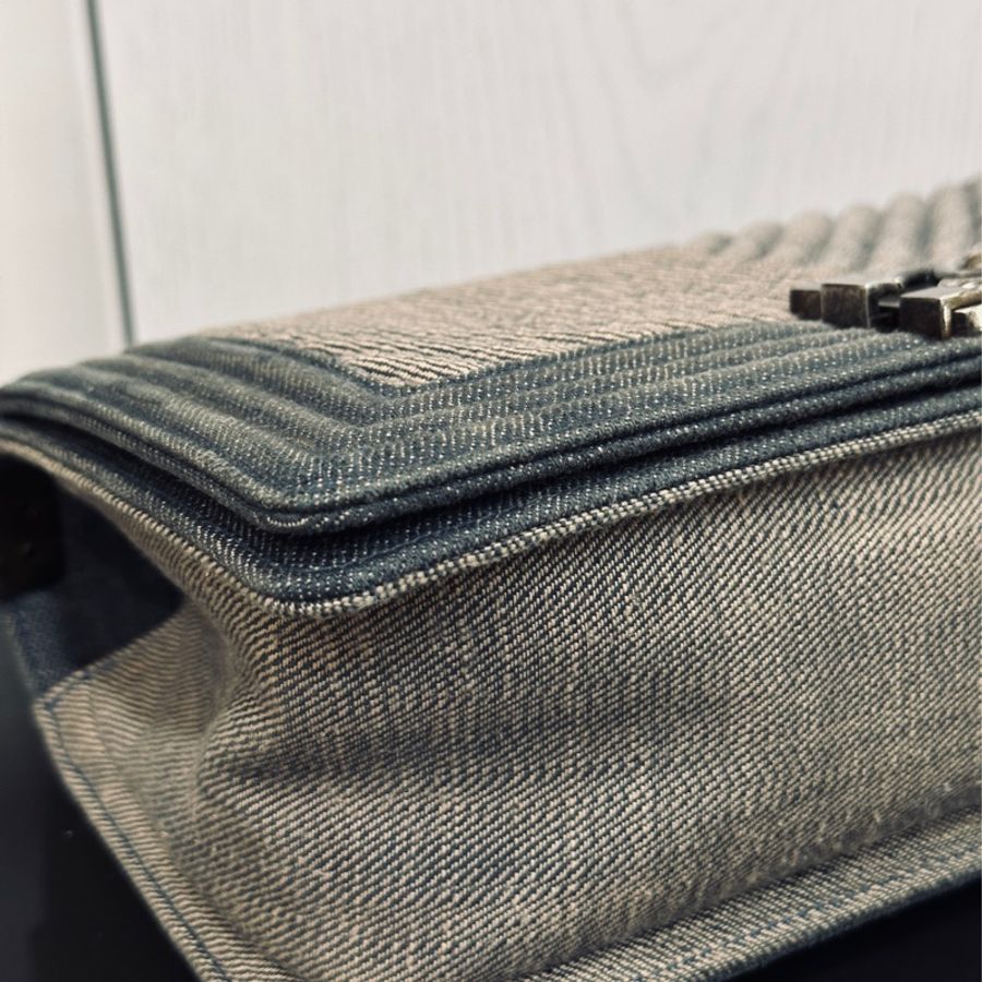 Chanel Leboy25牛仔單寧限定款🩵99新 超稀有夏天必備單品-14