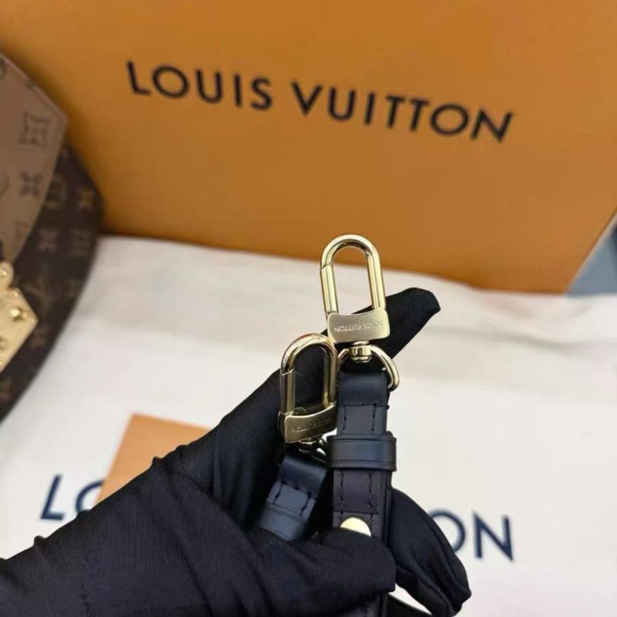 LV 新款tilsitt帆船包拼色扇子包 歐陽娜娜同款 配件塵袋盒子購證 全新可送禮-3