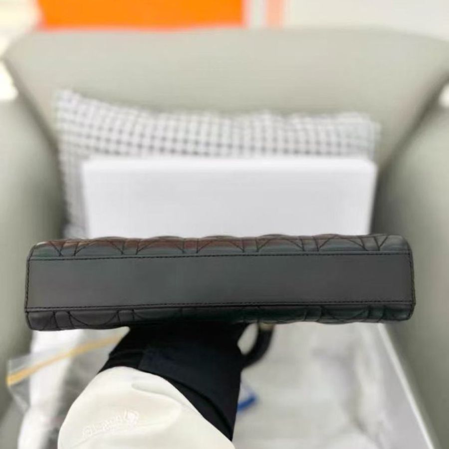 DIOR Lady D-JOY 橫版戴妃包 黑金配色 中號 haerin  全新可送禮 配件齊全-2