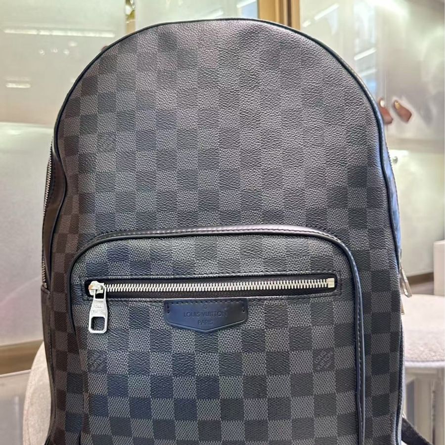 Louis Vuitton 背包-1