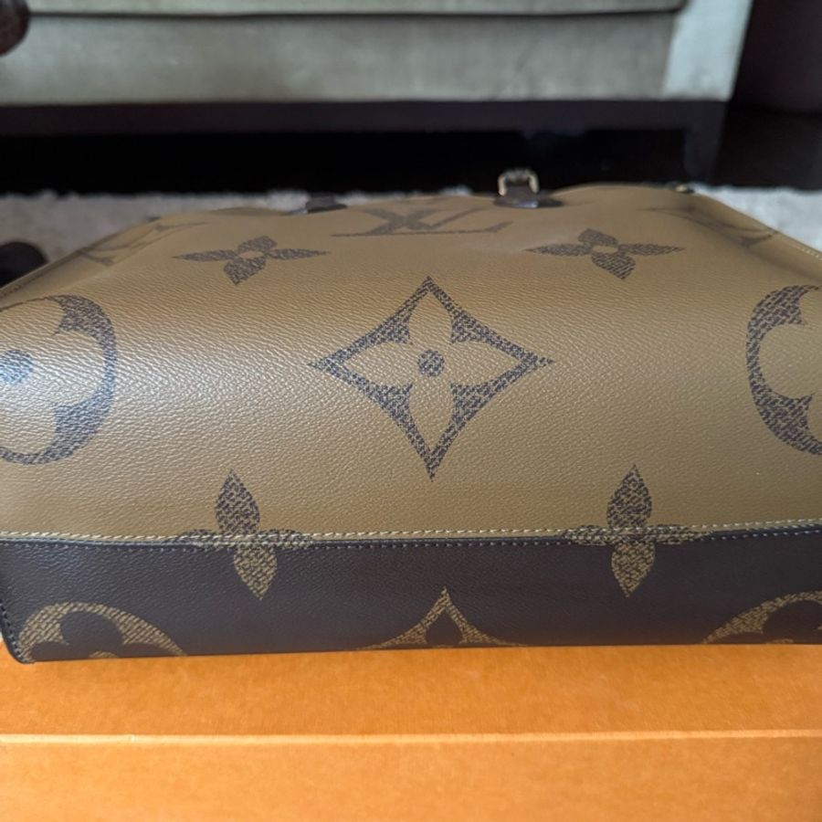 LV on the go-15