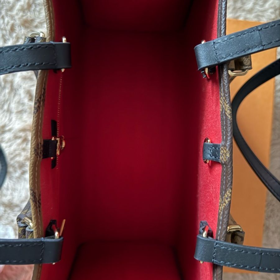LV on the go-18