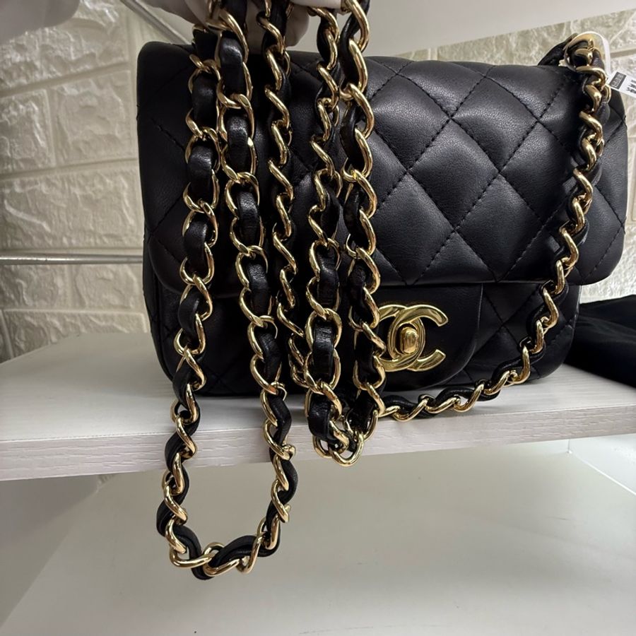 chanel香奈兒黑金菱格紋雙C扣方胖子鏈條包-15