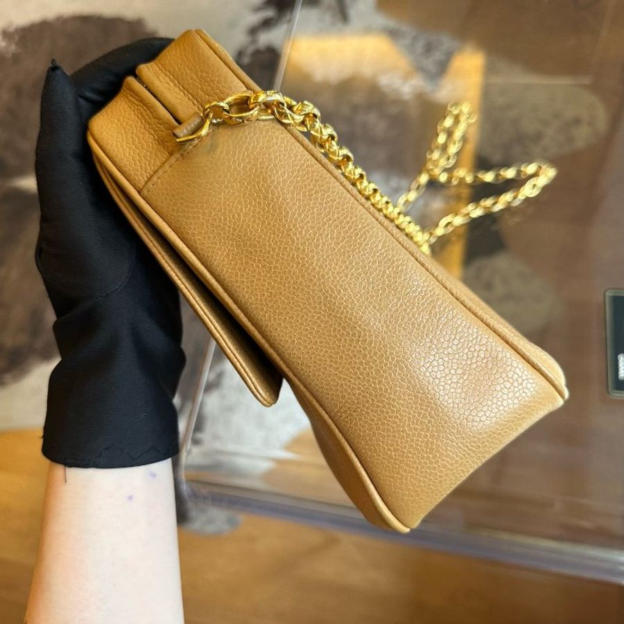 Chanel香奈兒魚子醬金球雕花鏈條相機包帶卡-3