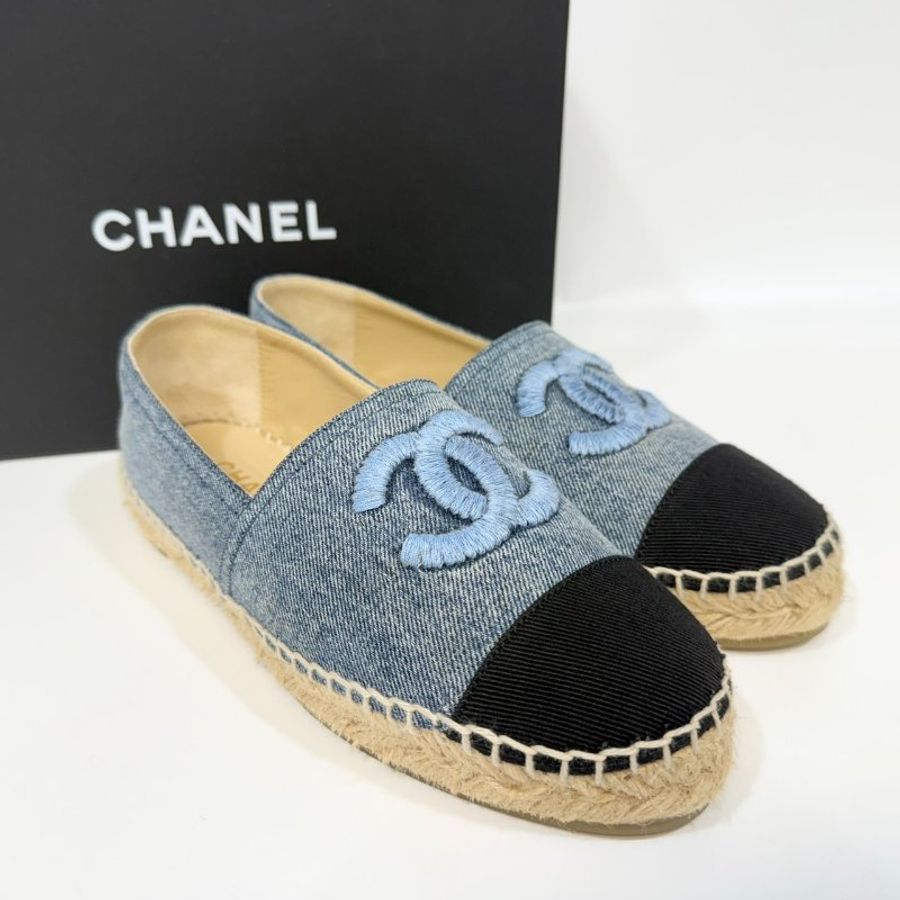 CHANEL牛仔藍拚黑頭草編鉛筆鞋38碼-1