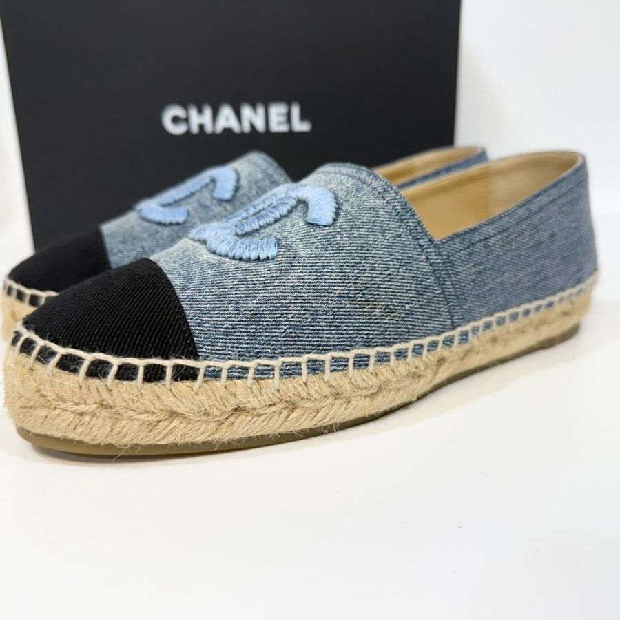 CHANEL牛仔藍拚黑頭草編鉛筆鞋38碼-16