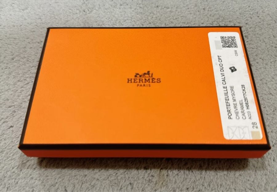 全新現貨 Hermes CALVI DUO 山羊皮 焦糖色零錢包-4