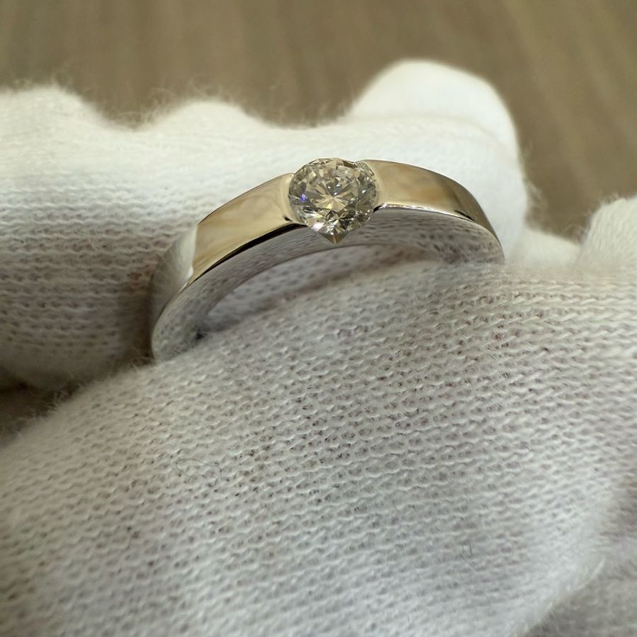 CARTIER 厚版 專利夾鑲 白K金 750 0.21克拉 21分 GIA 鑽戒 戒指-1
