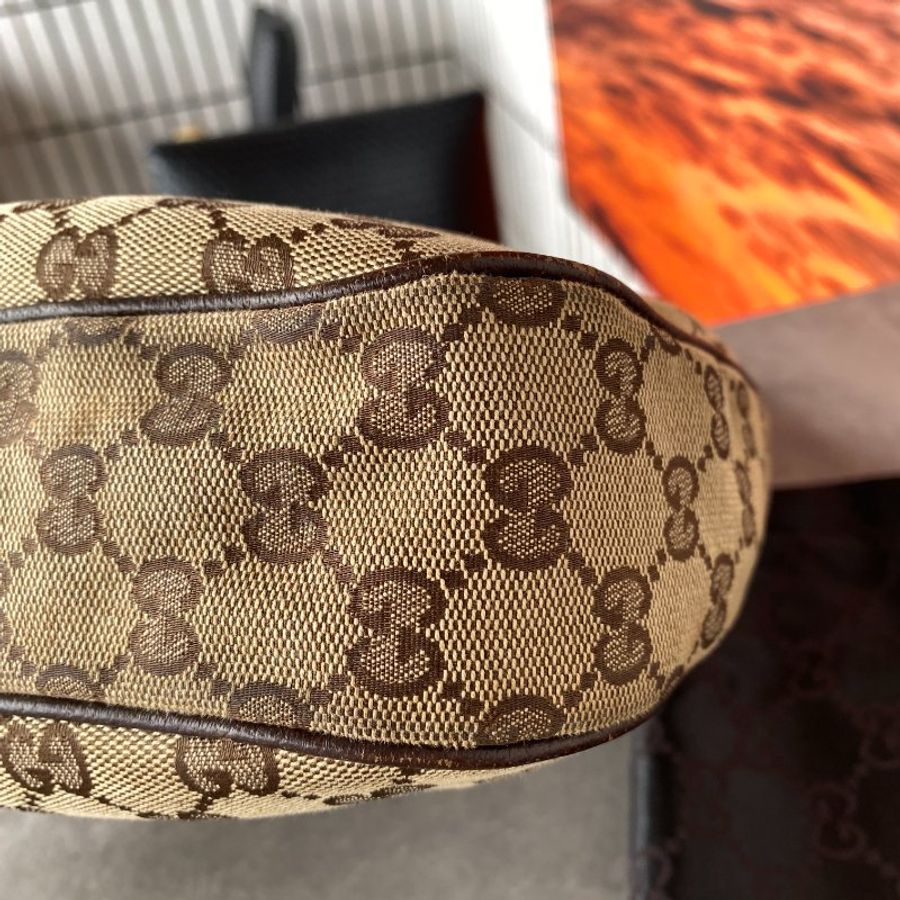 Gucci 老花肩背hobo包-8