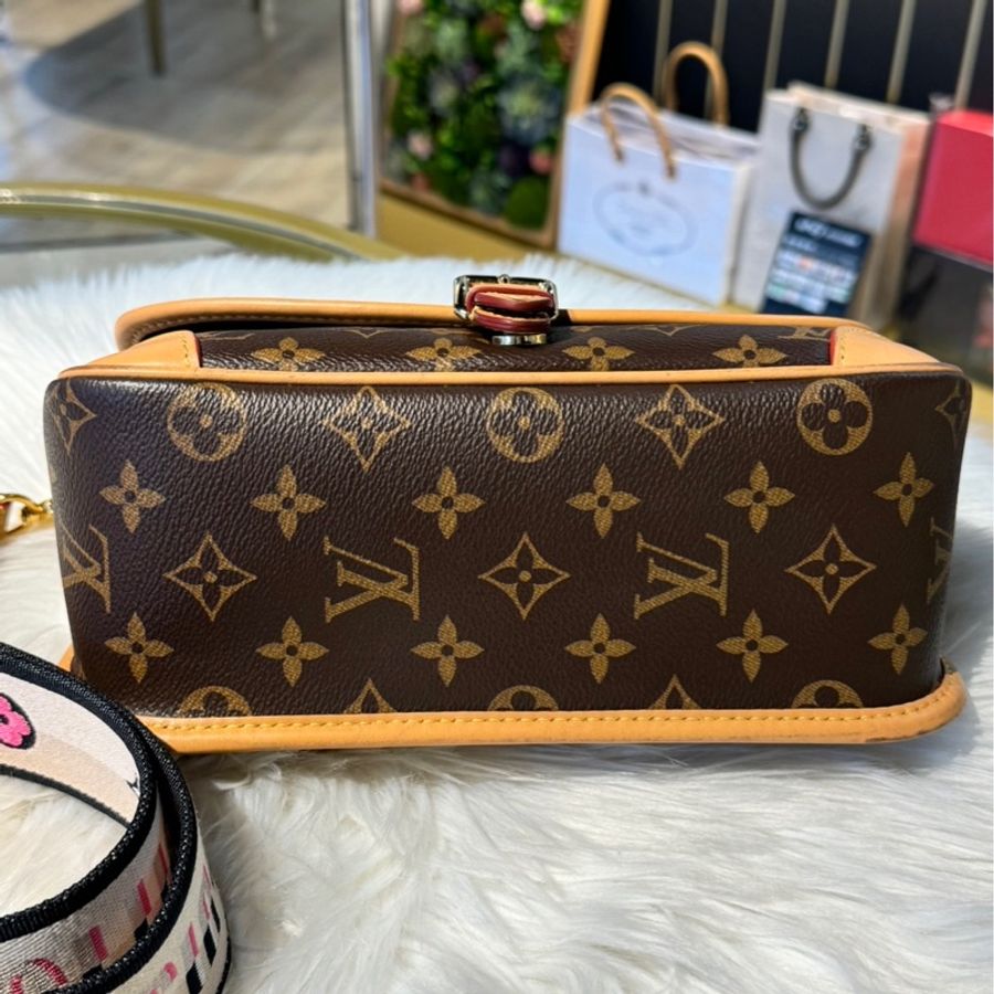 LV 經典法棍包(附斜背肩帶)-7