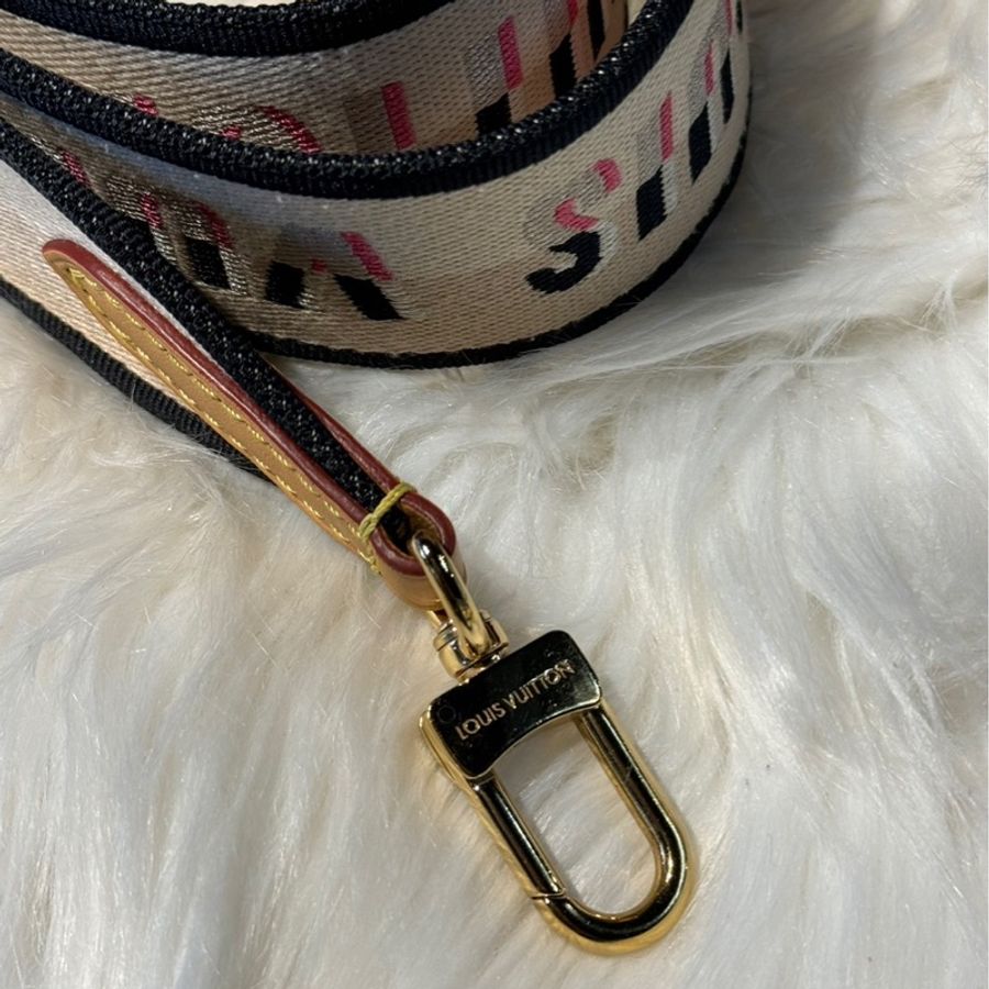 LV 經典法棍包(附斜背肩帶)-8