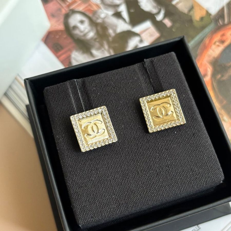 ::CHANEL:: 淡金方糖復古鑲鑽耳環-7