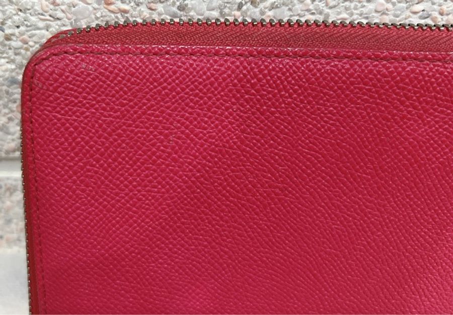 LOEWE桃紅色大長夾-8