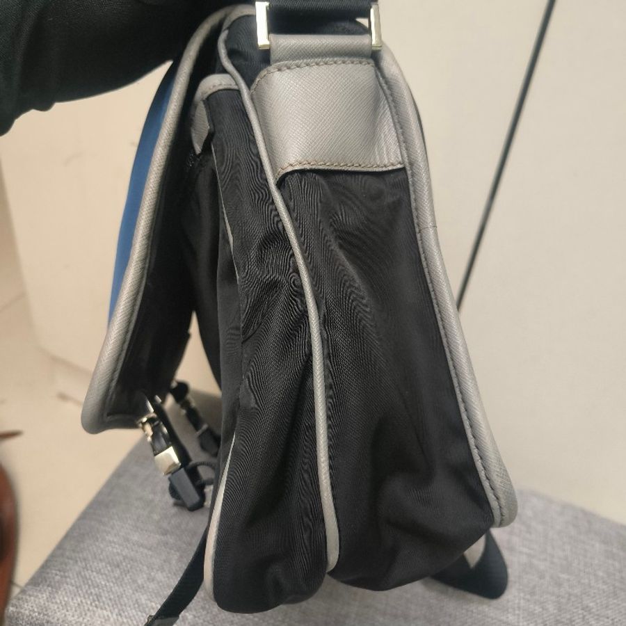 【8成新】㊣✨PRADA✨(附防塵袋)普拉達 拼色 寶藍色 帆布 皮革 雙釦 掀蓋式 郵差包 肩背包 斜背包 /二手包/二手精品🌳二手樹屋🌳-2