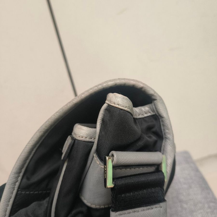 【8成新】㊣✨PRADA✨(附防塵袋)普拉達 拼色 寶藍色 帆布 皮革 雙釦 掀蓋式 郵差包 肩背包 斜背包 /二手包/二手精品🌳二手樹屋🌳-18
