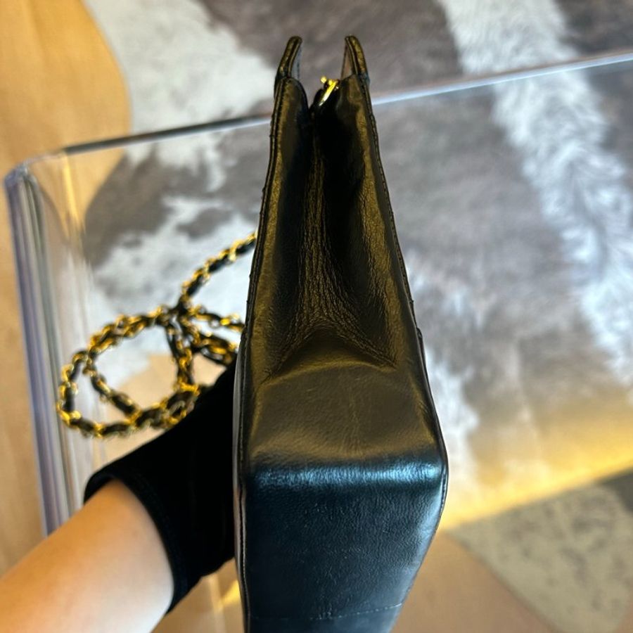 Chanel黑金菱格纹双C扣小号31bag-11