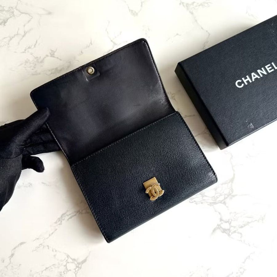 【LA LUNE】稀有中古二手Chanel黑色皮革金扣中夾 短夾 皮夾 銀包古董包 錢包-5
