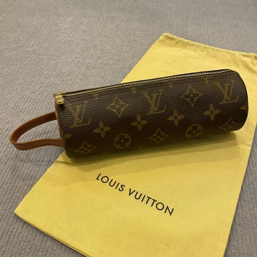 LV Louis Vuitton Monogram Micro Popillon Coin Case 零錢包/迷你圓筒包-0