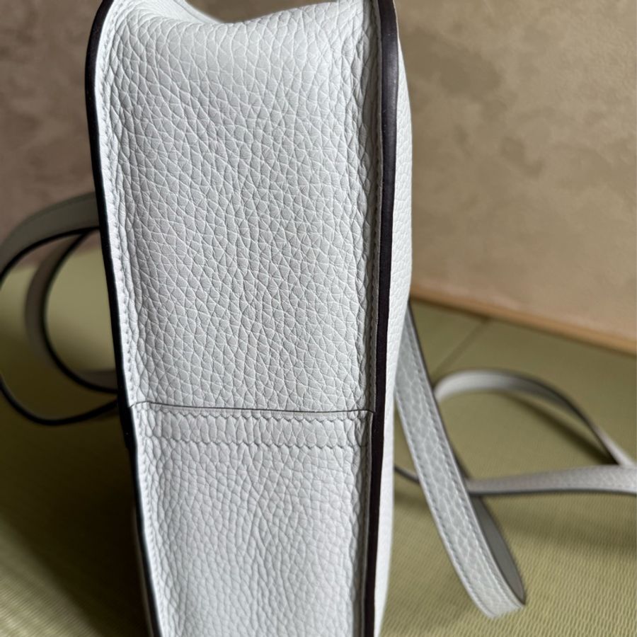 Hermes Halzan 25 W stamp-5
