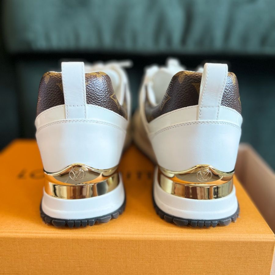 LV LOUIS VUITTON 路易威登 女士RUN AWAY運動鞋-4