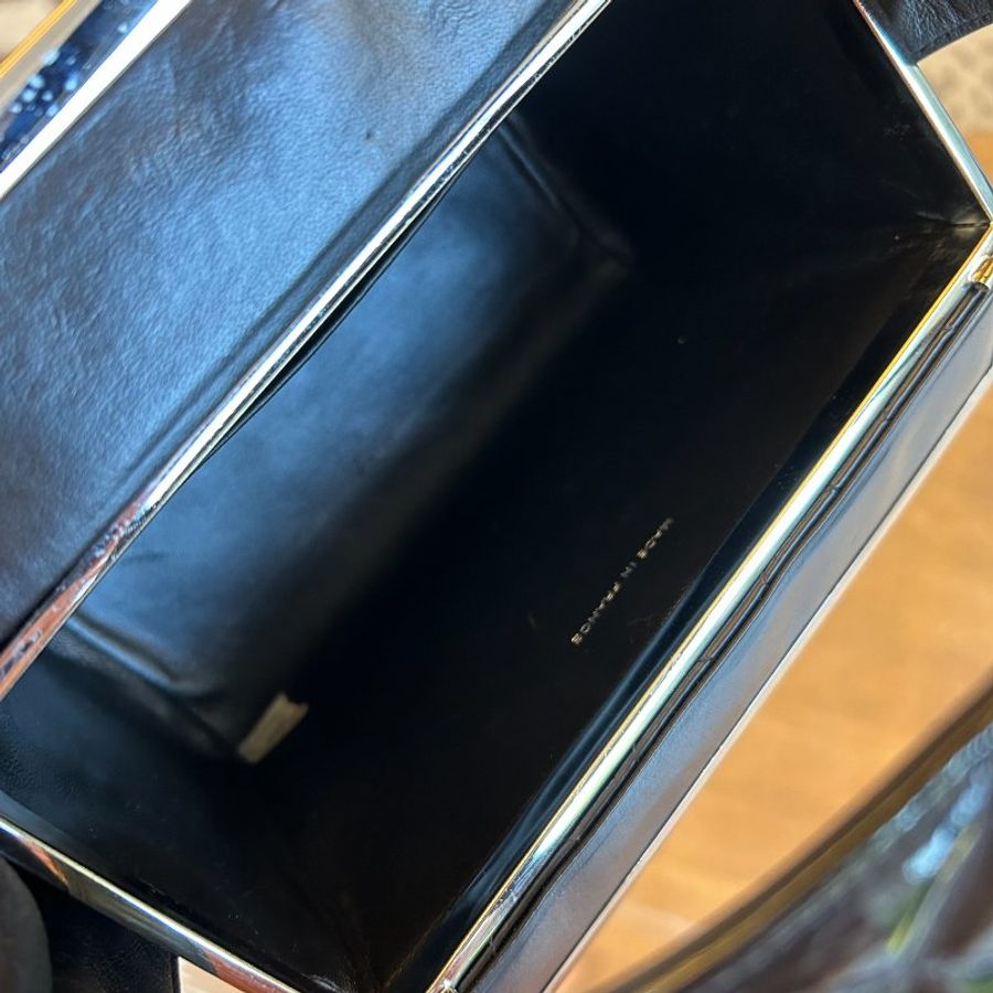 Chanel黑色漆皮菱格紋觀音包晚宴包-10